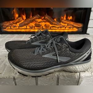 Men’s Brooks Ghost 11 size 13